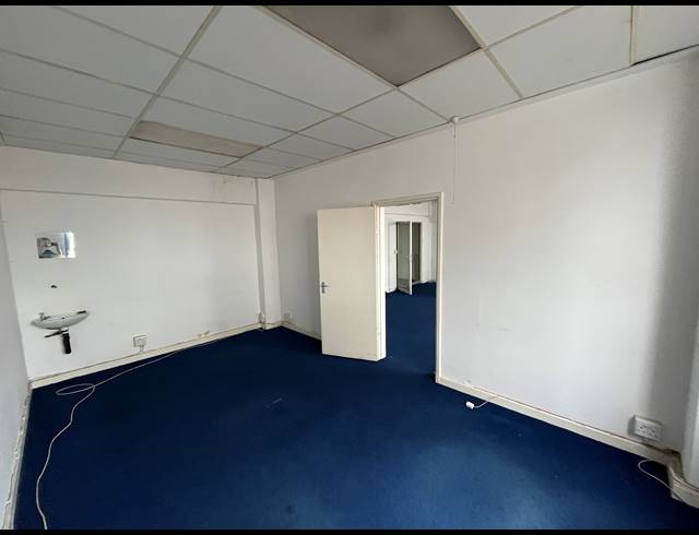81M² OFFICE TO LET IN CAPE TOWN CITY CENTRE